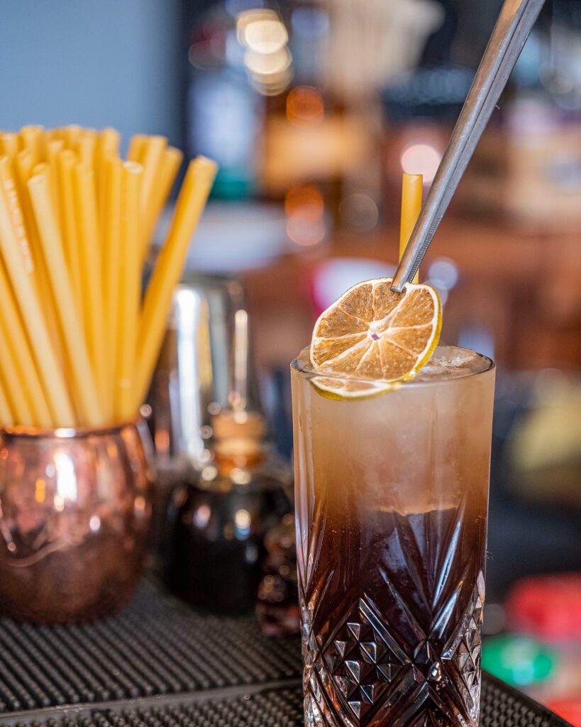 Cocktail Long Island Iced Tea Media Paille